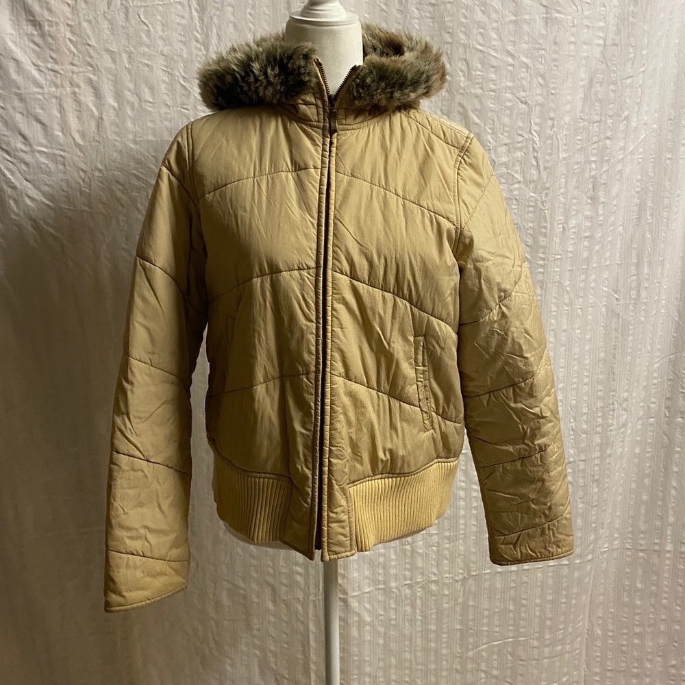 Y2K Tan winter coat ✨